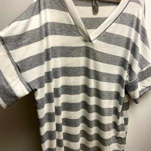 Short Long Sleeve Sweater Dress or Tunic